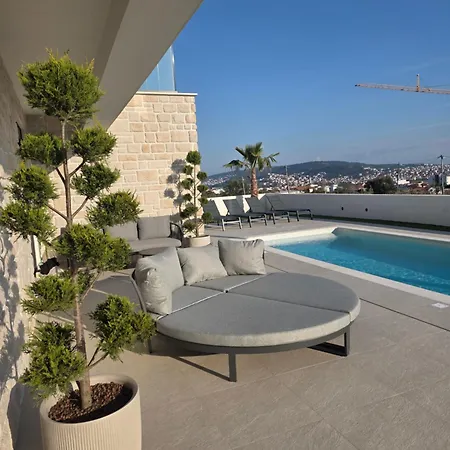 Kalma Villa *